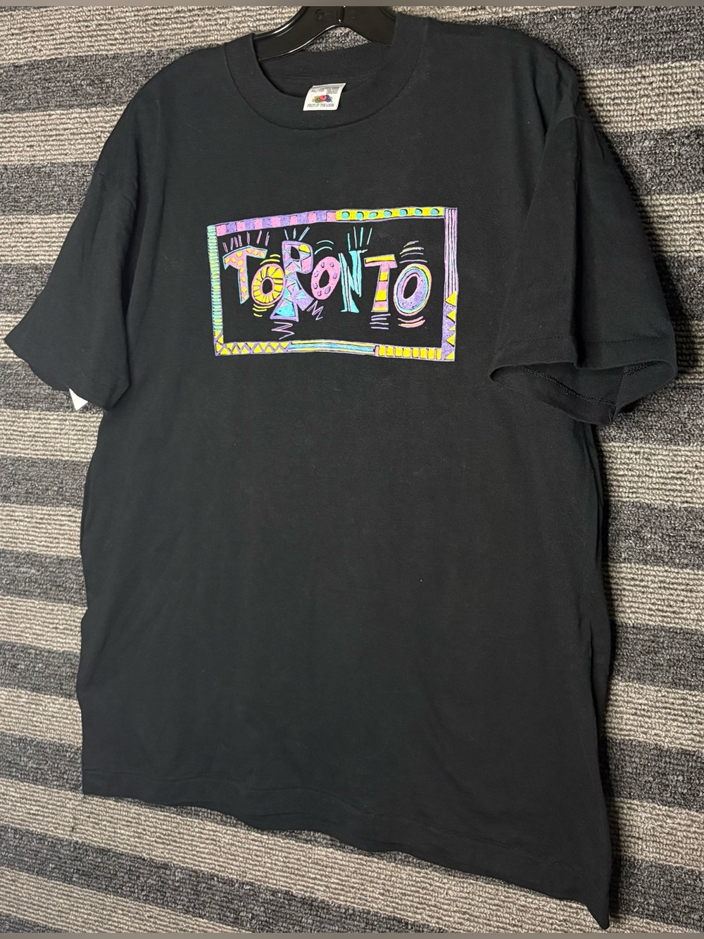 Vintage 90’s Fruit of the Loom Toronto Black Single Stitch T-Shirt Men’s XL EUC